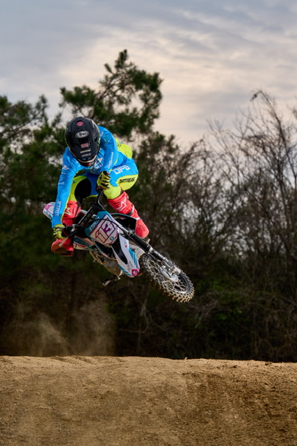 ワークスパンツ CHAMP ブルー/フローイエロー　ライダーレビュー製品写真